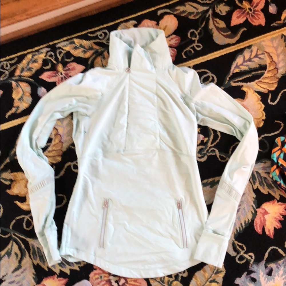 Lululemon long sleeve shirt